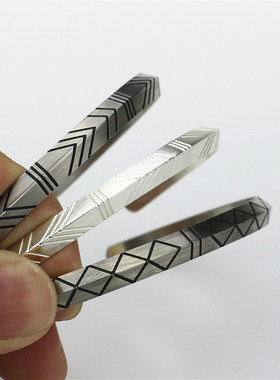 秦渊主义风情侣钛钢手镯