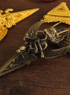 藏传护法大鹏金翅鸟智慧迦楼罗鸟事业琼鸟大鹏鸟金刚杵摆件