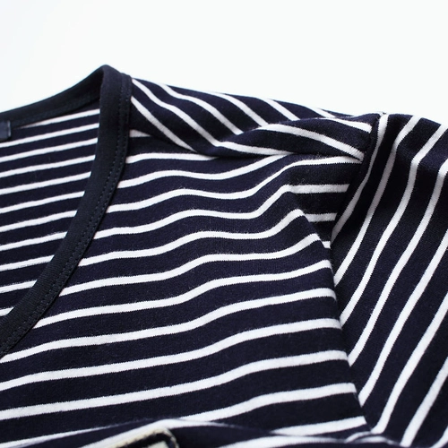 Базовая приятная телу хлопковая спортивная футболка с коротким рукавом, облегающий крой, в обтяжку