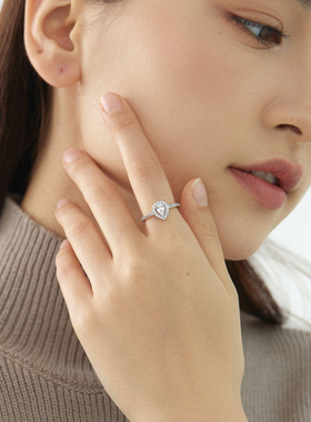 JudyCollins水滴形镶钻戒指