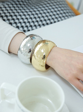 玫瑰金手镯大金宽边光面锤纹手镯欧美外贸金bangle源头手饰品旅游