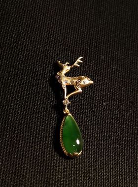 胸针两用真金镶嵌翡翠玉石吊坠