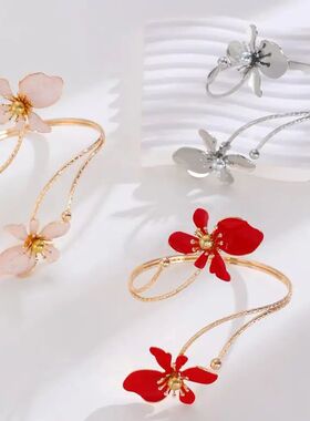 2025 New ndy Elegan Red Flower Cuff Bracele for Women Person