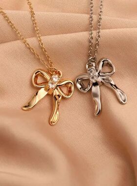 Exquisi Zircon Bowkno Pendan Necklaces for Women Girls Ligh