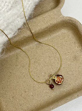 New Red Pomegranae Pendan Necklace Women Exquisie Tassel Col