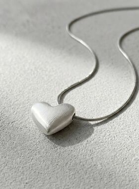 Silver Color Love Heart Pendant Necklace For Women Smooth Ch