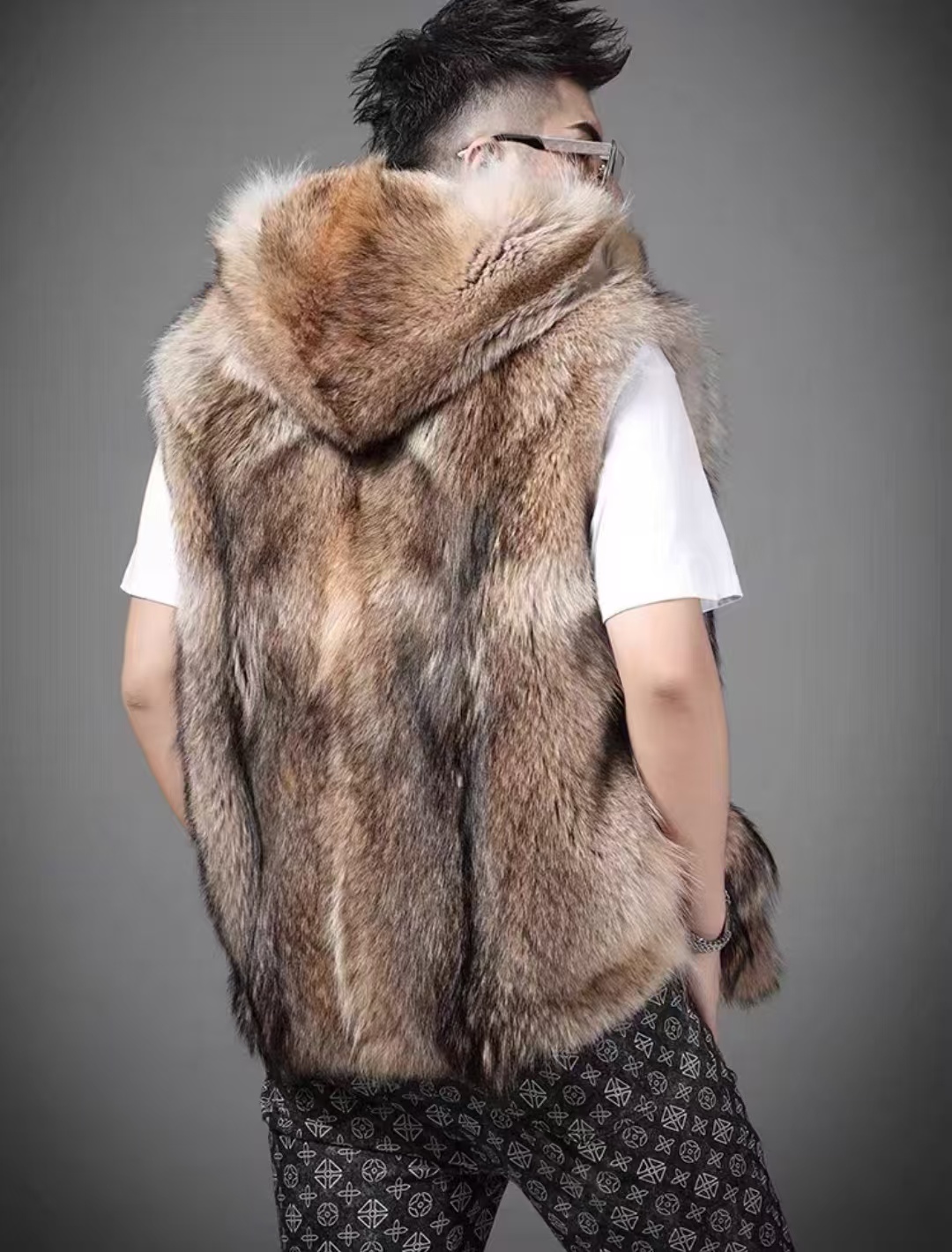进口狼皮草大衣外套潘宏同款郊狼毛皮毛一体男士加厚大衣冬季保暖 - 图1