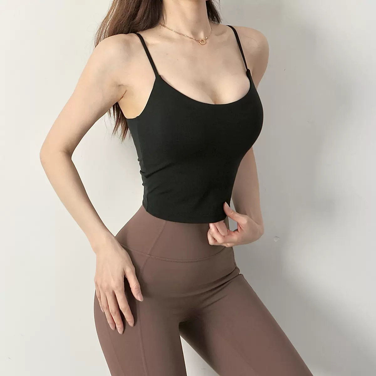 细肩带运动内衣固定胸垫瑜伽文胸外穿U型健身小背心纯色百搭抹胸,淘宝优惠券,粉丝福利购,淘宝优惠卷