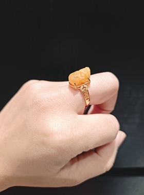 14乘11m蜜蜡貔貅配s925银戒托活口可调节戒指