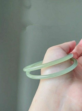 美人镯极细高端级轻奢玛瑙镯镯