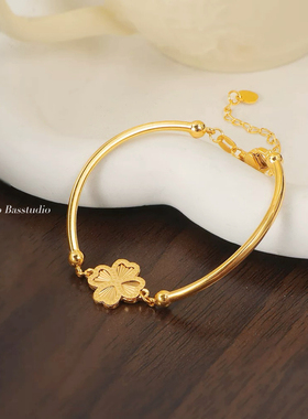 Basstudio 不掉色可碰水花朵弯管钛钢手链女小众设计高级感网红潮