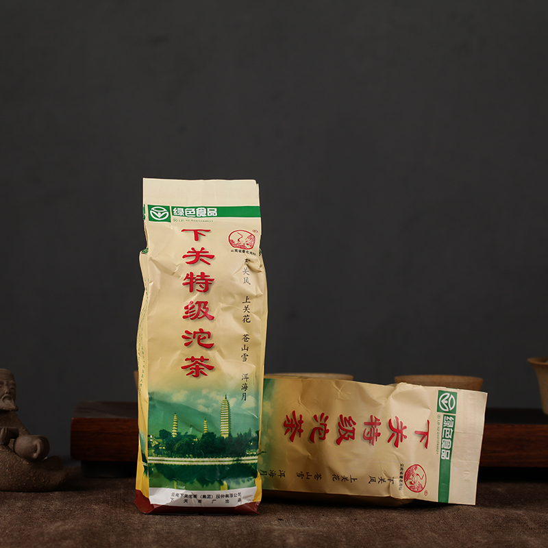 云南普洱茶 2004年下关便装特级沱茶 500g 生茶 特价 包邮