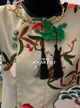 2025原创春季国风美学设计纯手工树脂仿真玉石龙浮雕流苏项圈小众