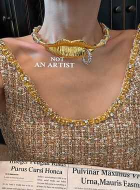 走秀款小众设计高级感重工嘴唇清晰纹理轻奢时髦水钻项链女锁骨链