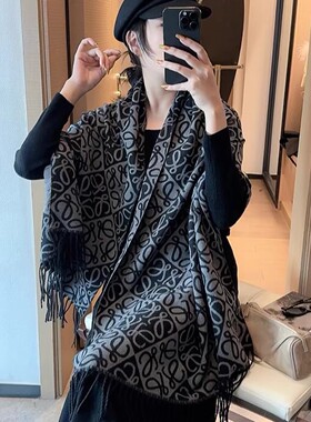 Softopia2026新款围巾女秋冬季披肩两用长款百搭保暖围脖送礼盒装