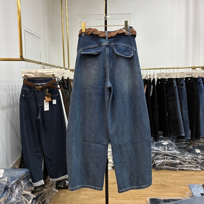 艾拿2025冬款55091蓝色抓毛高腰送皮带时尚直筒阔腿牛仔弯刀裤潮 - 图3