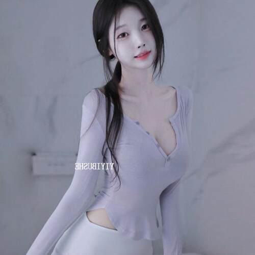 51STUDIO自制 MY209舒适亲肤显胸~性感显身材半开领紧身长袖T恤se - 图1