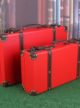 嫁妆大红色手提箱包复古风摆件