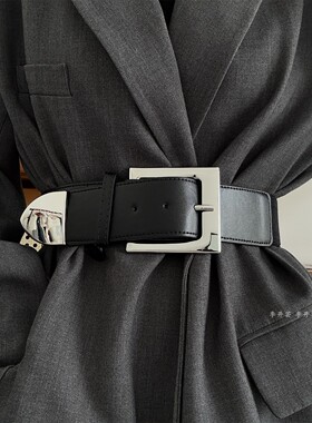 黑色高级感腰带百搭配西装
