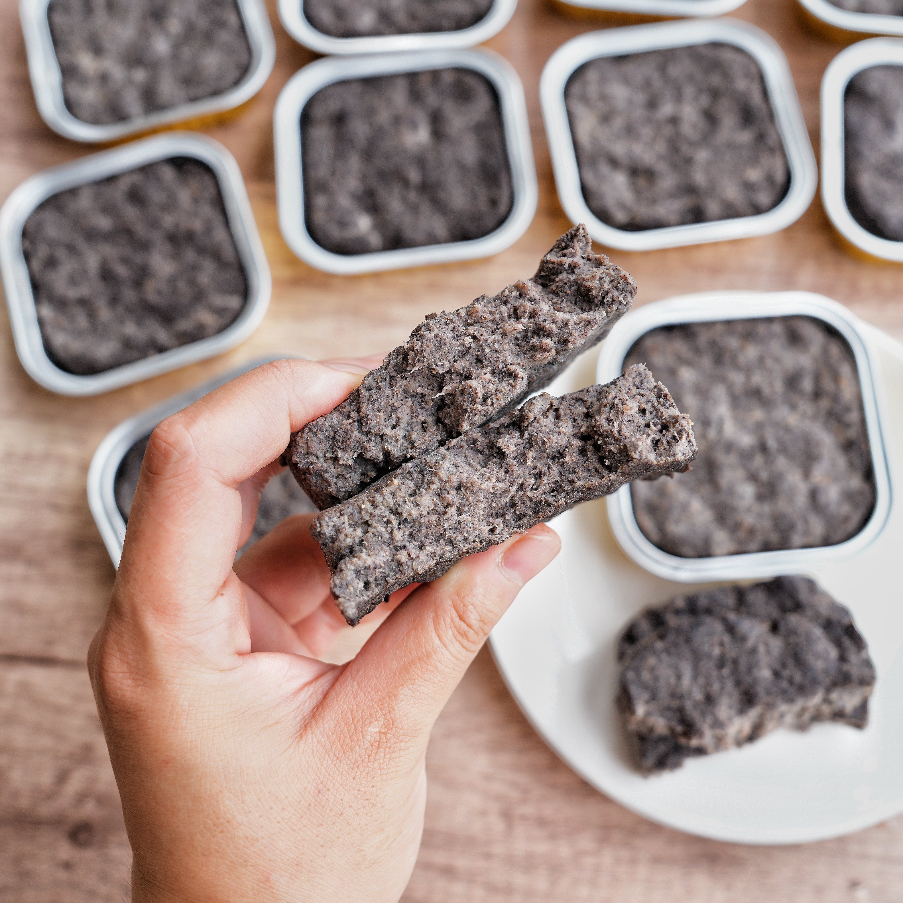 来自小火星 猫狗即食营养湿粮鲜食罐头鸭肉五黑方糕餐盒拌狗粮饭,淘宝优惠券,粉丝福利购,淘宝优惠卷