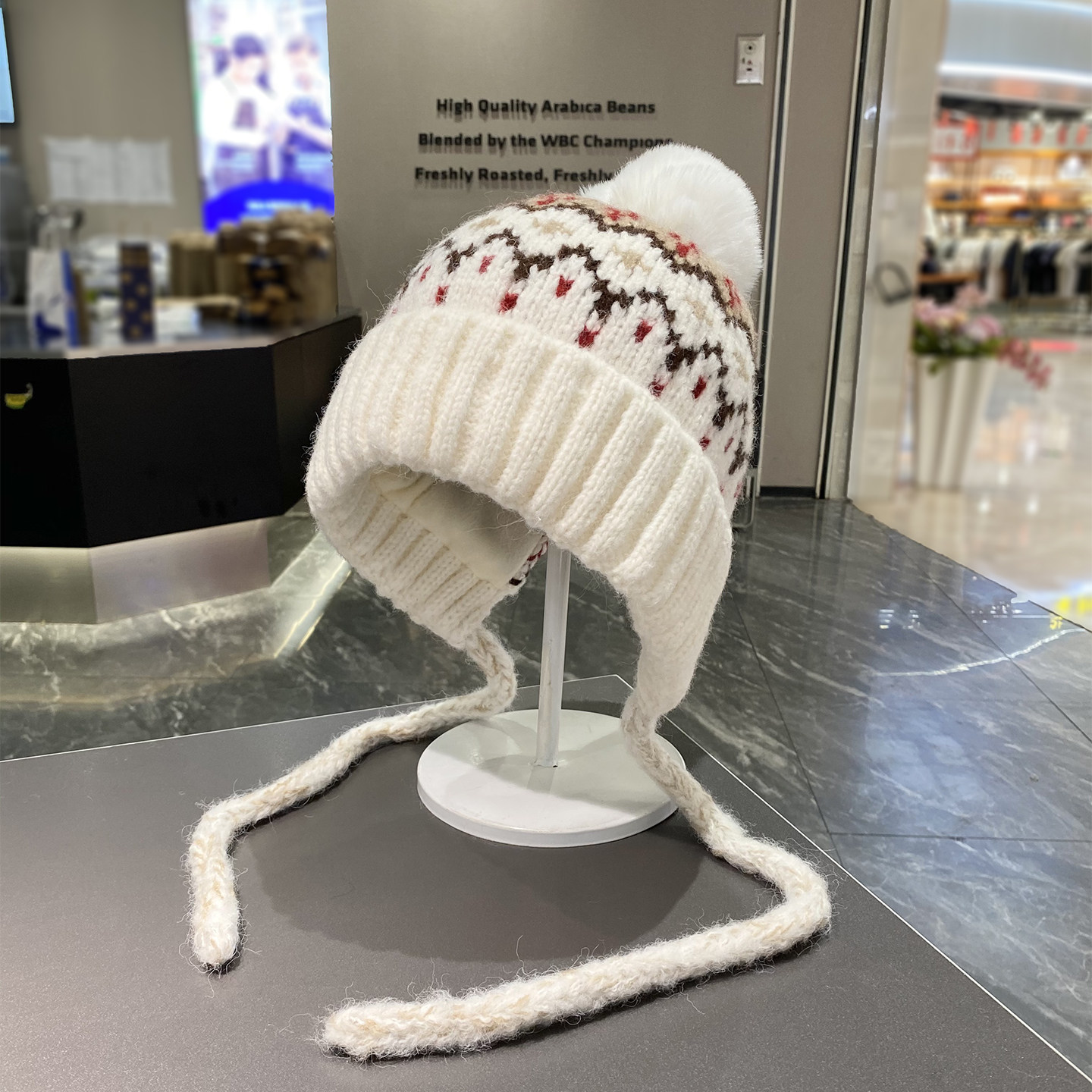 费尔岛风提花球球针织绑带毛线帽女冬季新款加绒保暖护耳帽雷锋帽,淘宝优惠券,粉丝福利购,淘宝优惠卷