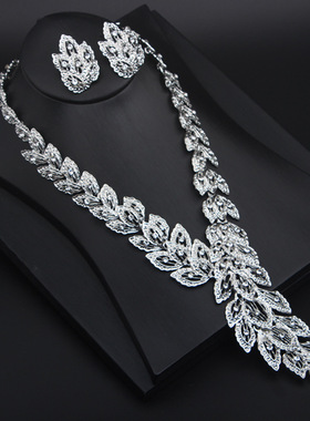 夸张金色羽毛镶钻走秀晚宴项链