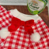 Красный праздничнный милый зимний трикотажный свитер