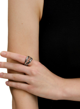 陈楚生王栎鑫同款YURITAN鲨鱼牙戒指原创设计时尚潮流个性戒指