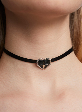 张予曦同款YURITAN心芒黑釉choker