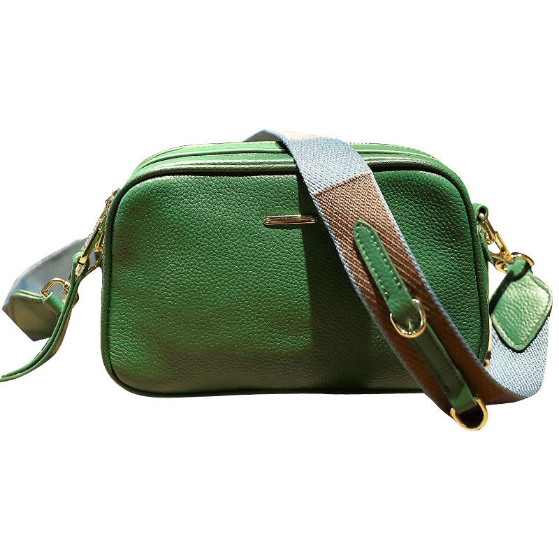 菲色如华2020上新女波士顿包 菲色如华女士包袋