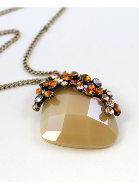 99克拉欧美风质感吊坠花簇花卉