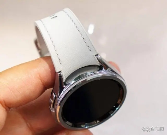 新品三星Galaxy Watch6 Classic 智能运动手表 蓝牙通话ECG心电图 - 图3