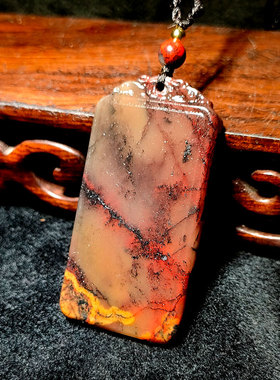 天然桂林鸡血玉石双面雕刻精品平安无事牌子吊坠配饰项链男士玉佩