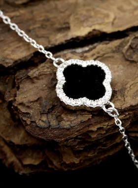 S925纯银色四叶草手链