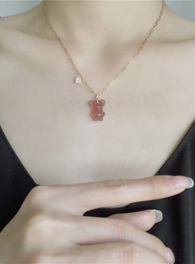 典润珠宝时尚新款小熊猫吊坠草莓
