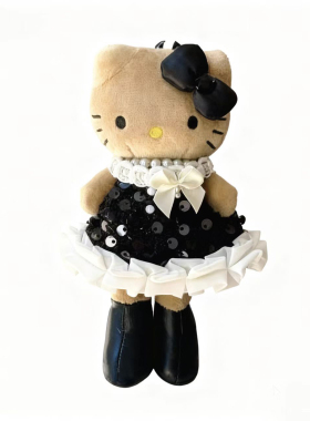 正版HelloKitty冬日氛围感黑皮长腿包挂件kt围巾公仔玩偶生日礼物