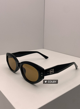 防紫外线复古猫眼墨镜