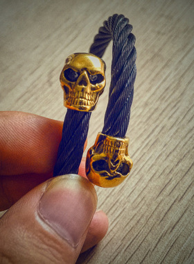 骷髅镶钻开口学生情侣手环