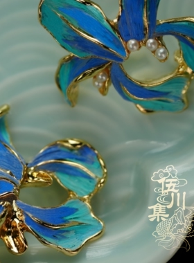 伍川集新中式复古鸢尾点翠耳钉