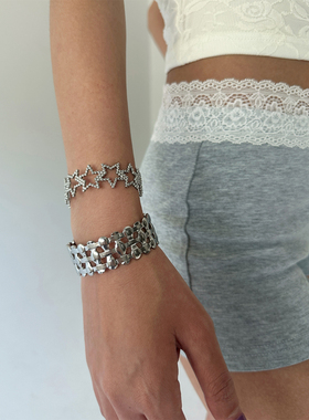 atmshop韩系简约银色镂空星星编织手环个性百搭ins高级开口手镯