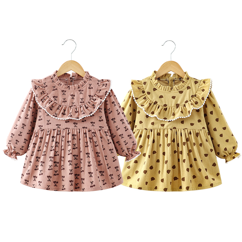 Baby girl wears smock, princess style eating apron, children's bib, waterproof and anti-dirty, girl wears corduroy backwards