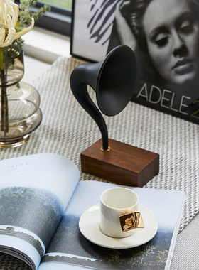 现代简约复古喇叭唱片机模型卧室音乐吧台留声机软装饰品轻奢摆件