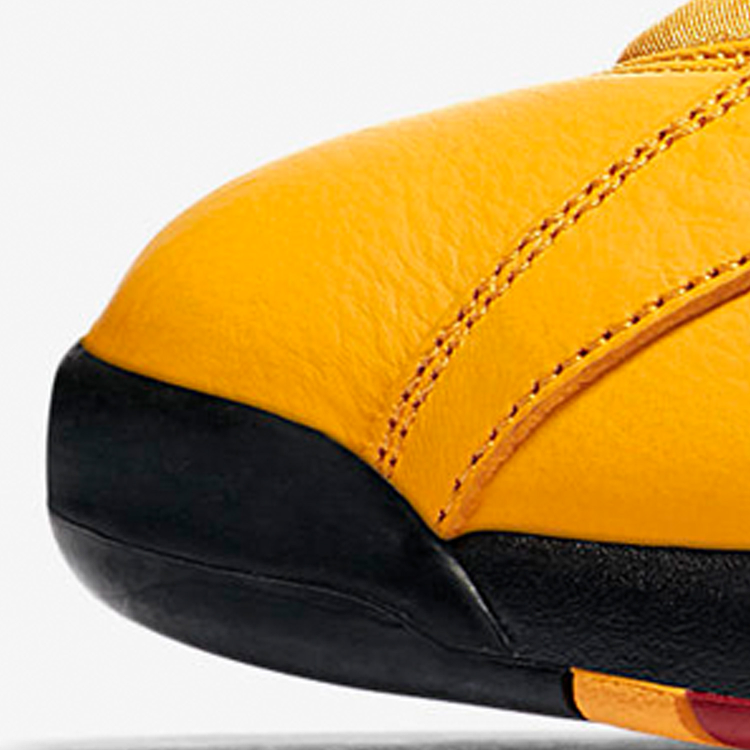 Nike/耐克正品AIR JORDAN 7 TAXI男士低帮篮球鞋AR4422-701 - 图0