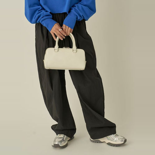 尾 炒舒适 城市户外 裸感皮肤裤 设计感  日本进口面料 - 图3