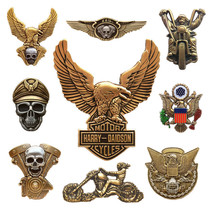 Harealloy brass Skull skull Badge Moto Old Eagle Warring Police Presidential Locomotive Pirates Big commemorative badge Chest Needle