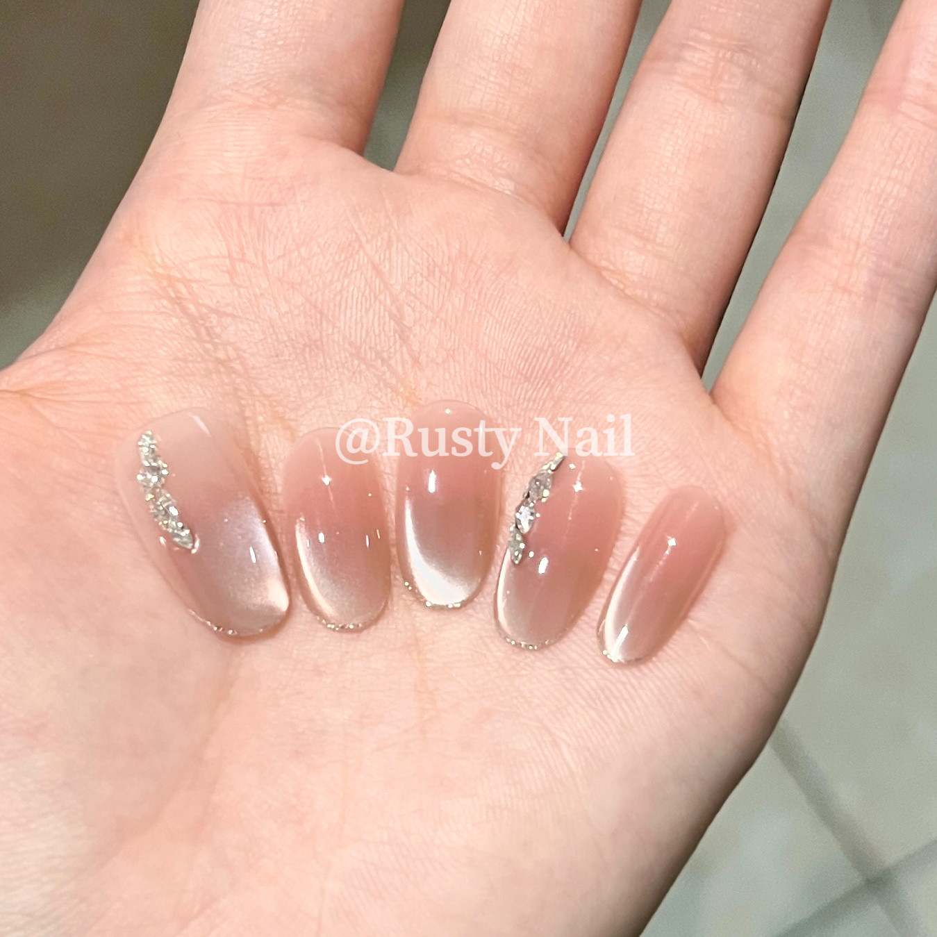 【现货】冰透裸色腮红猫眼嬛嬛甲手工穿戴甲带钻爆闪显白美甲贴片,淘宝优惠券,粉丝福利购,淘宝优惠卷