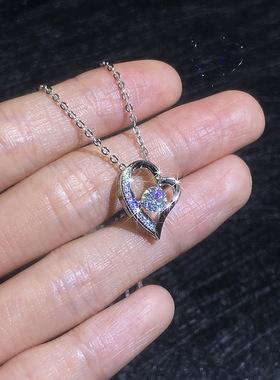 爆款莫桑石S925纯银爱心吊坠韩版百搭心形莫桑钻锁骨项链