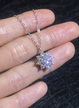新品莫桑石项链女S925纯银吊坠太阳花日韩简约莫桑钻项链