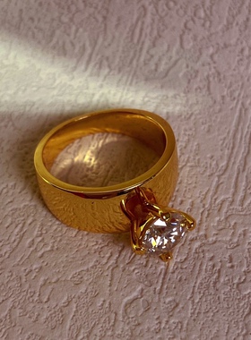 宽版ins风925银一克拉莫桑钻戒 简约时尚百搭气质款