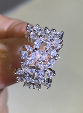 镂空不规则排列锆石宽版时尚奢华韩版精致花朵蕾丝戒指女